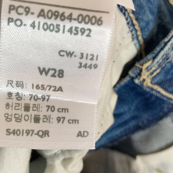 Relisted Levi’s low pro distressed midrise straight leg cotton jean size 28 - Picture 15 of 16